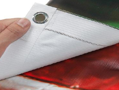 瓮安喷绘和刀刮布的工艺区别。